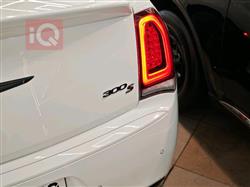كرايسلر 300